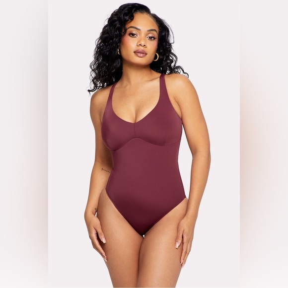 Fabletics Shaping Swim Demi Black One Piece swimsuit Sz medium - Picture 1 of 7